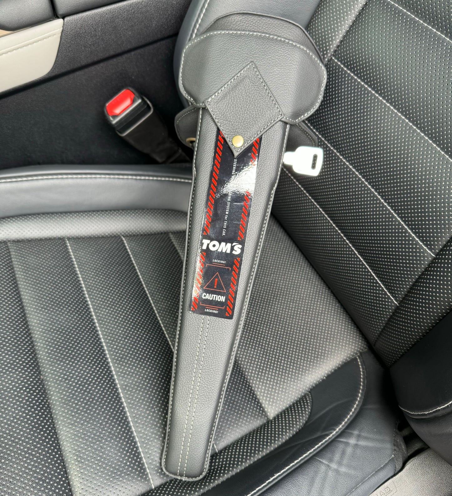 TOM’S RACING Steering Wheel Lock